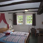 Guest house Hof Guttels Waldgasthof Ferienpension Rotenburg an der Fulda