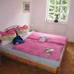Guest house Hof Guttels Waldgasthof Ferienpension 2*