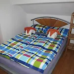 Guest house Hof Guttels Waldgasthof Ferienpension 2*