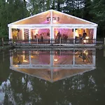 Guest house Hof Guttels Waldgasthof Ferienpension Rotenburg an der Fulda