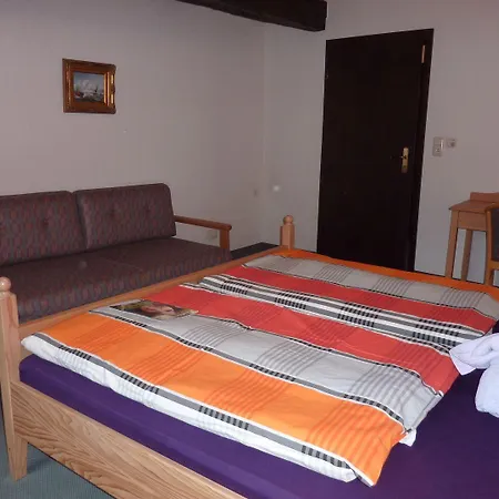 Hof Guttels Waldgasthof Ferienpension Affittacamere