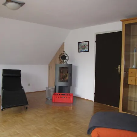 Hof Guttels Waldgasthof Ferienpension Gasthof