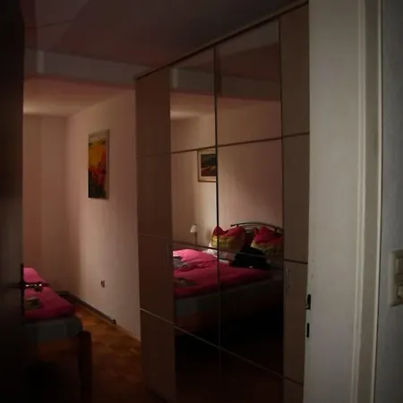 Hof Guttels Waldgasthof Ferienpension 2*