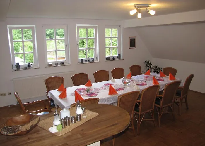 Hof Guttels Waldgasthof Ferienpension 2*